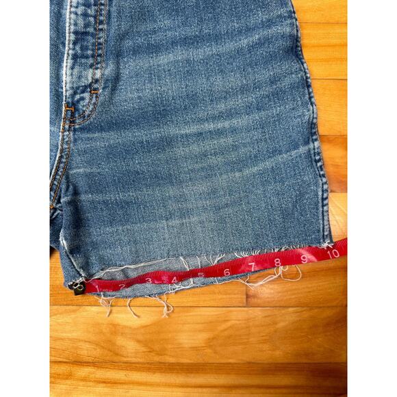 Vintage Brittania Jean Shorts Cutoffs, Medium Wash, Waist 26", 80s 90s Denim - Picture 6 of 9